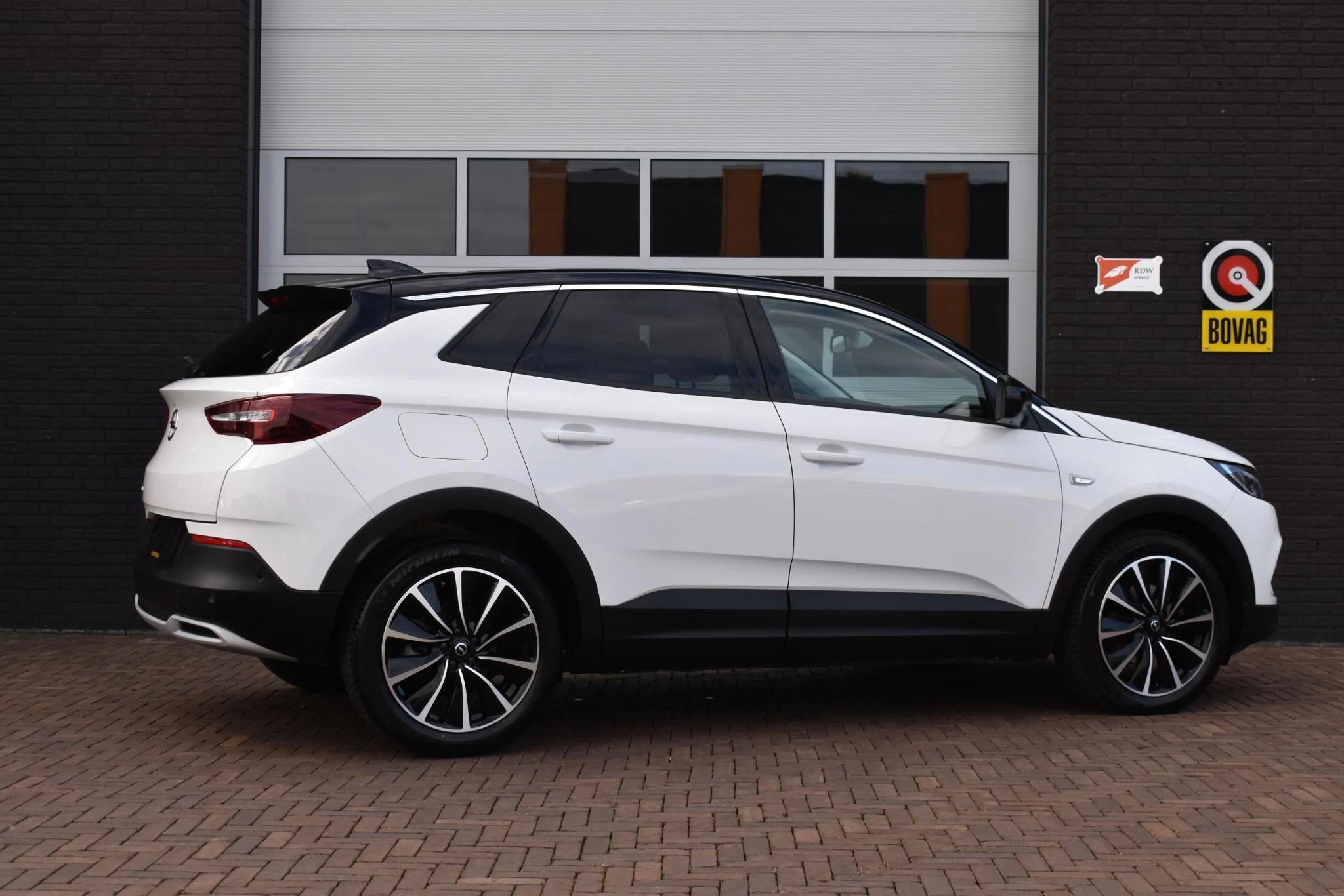 Hoofdafbeelding Opel Grandland X