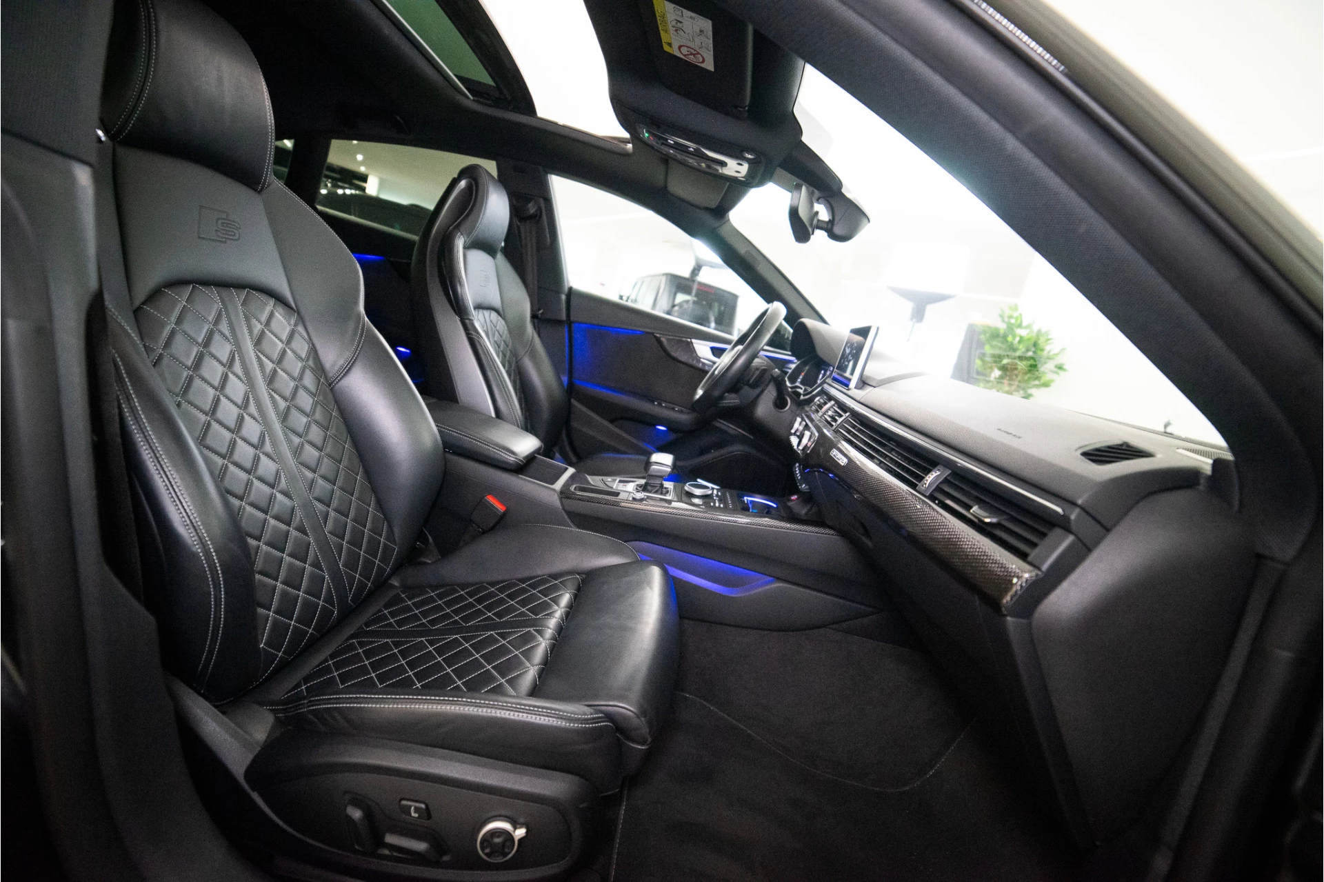 Hoofdafbeelding Audi S5
