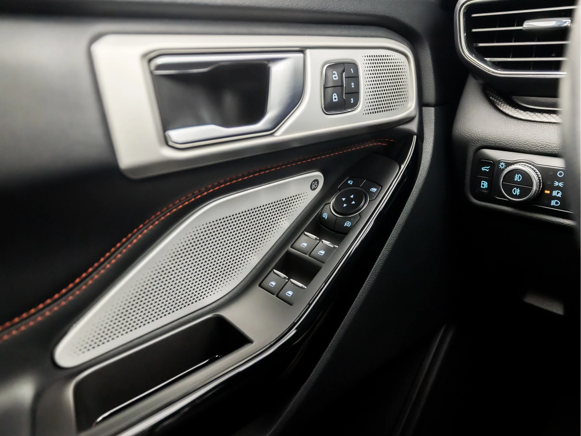 Hoofdafbeelding Ford Explorer