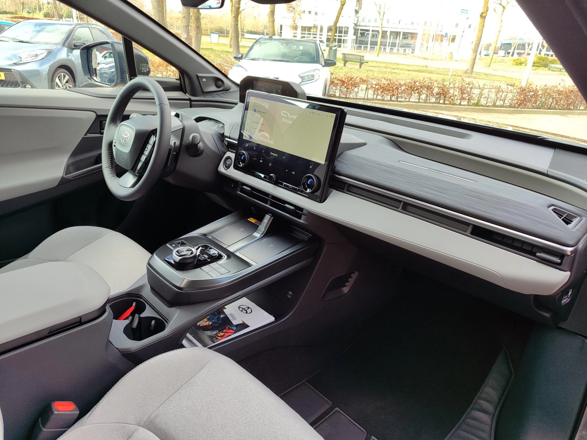 Hoofdafbeelding Toyota C-HR+