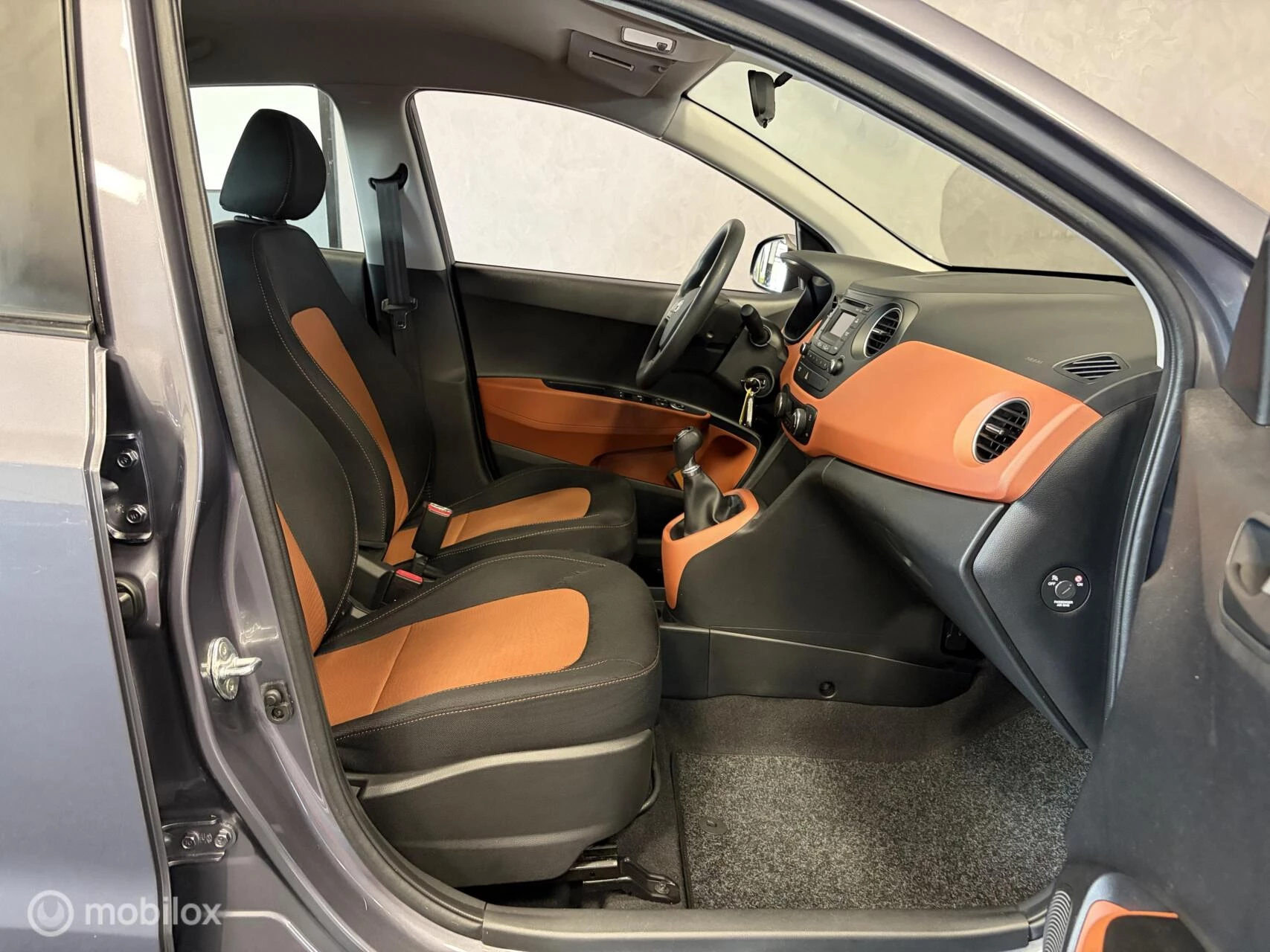 Hoofdafbeelding Hyundai i10