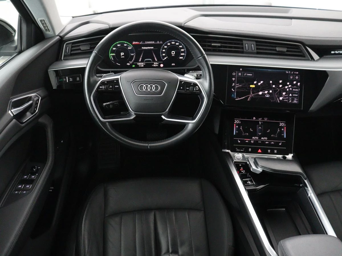Hoofdafbeelding Audi e-tron