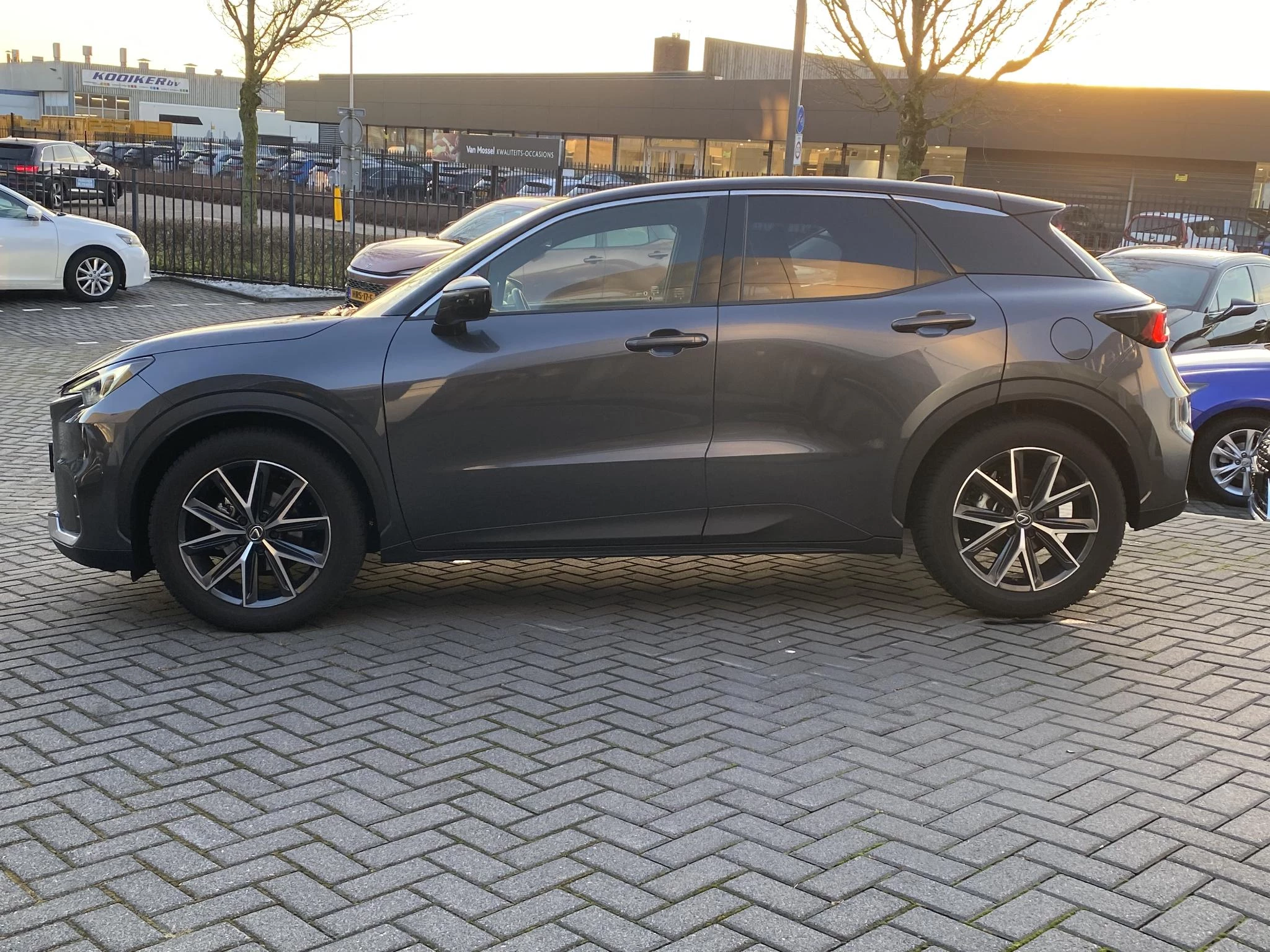 Hoofdafbeelding Lexus LBX