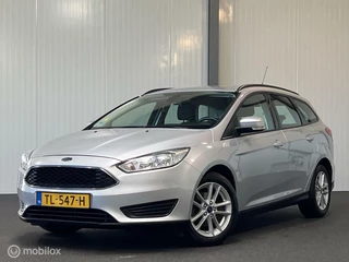 Ford Focus Wagon 1.5 TDCI Edition [ trekhaak navigatie LM ]