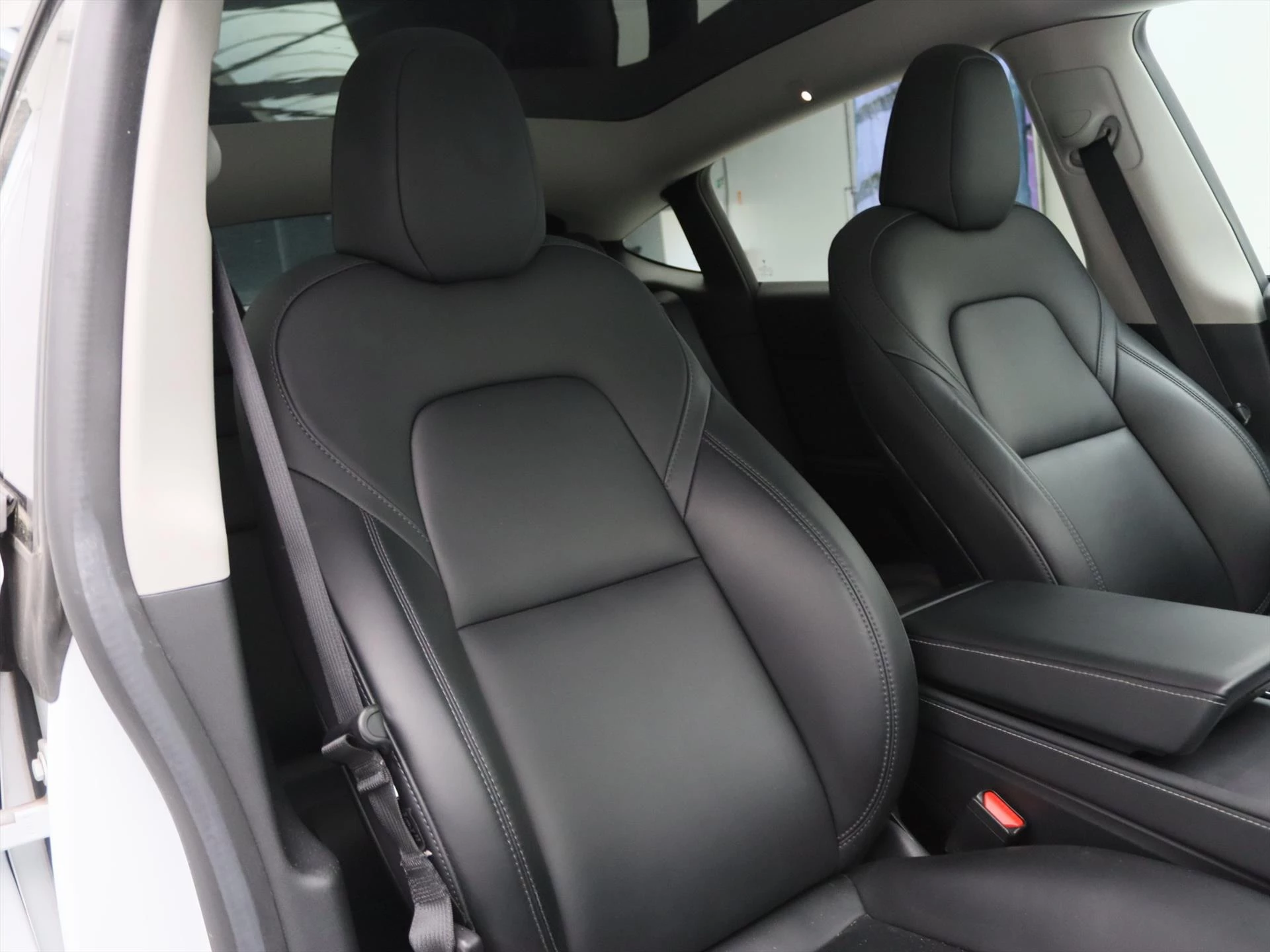 Hoofdafbeelding Tesla Model Y