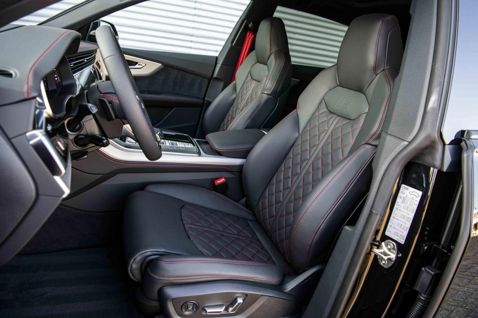 Hoofdafbeelding Audi Q8
