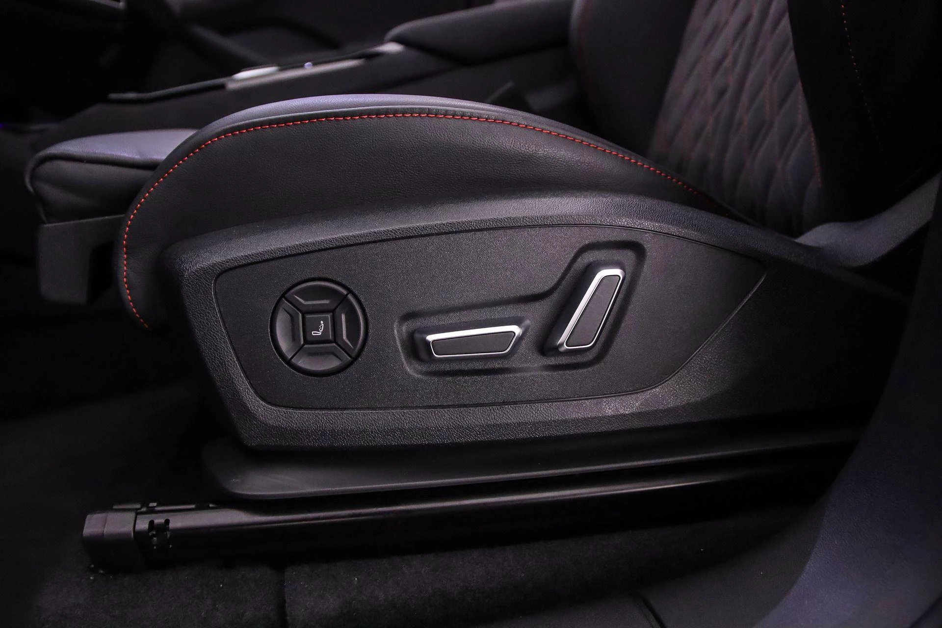 Hoofdafbeelding Audi Q6 e-tron
