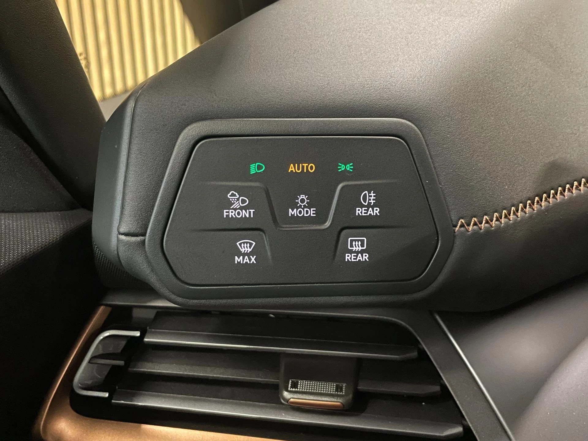 Hoofdafbeelding CUPRA Born