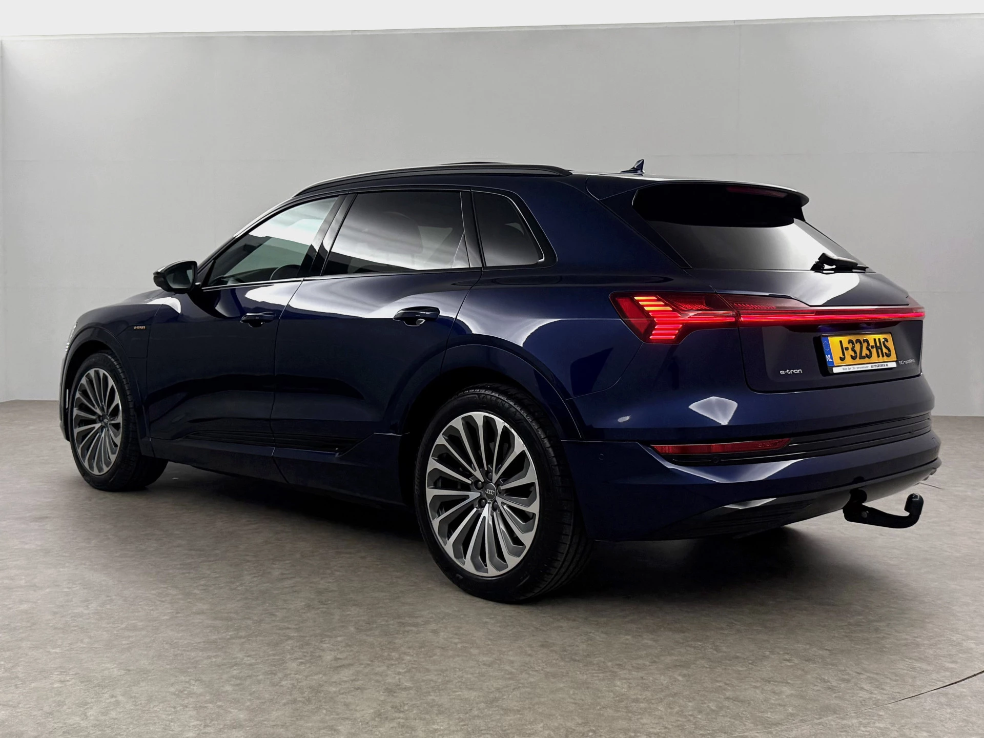 Hoofdafbeelding Audi e-tron