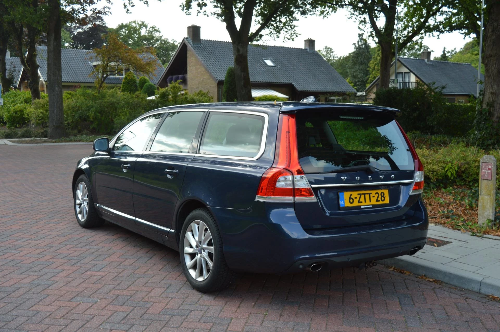 Hoofdafbeelding Volvo V70