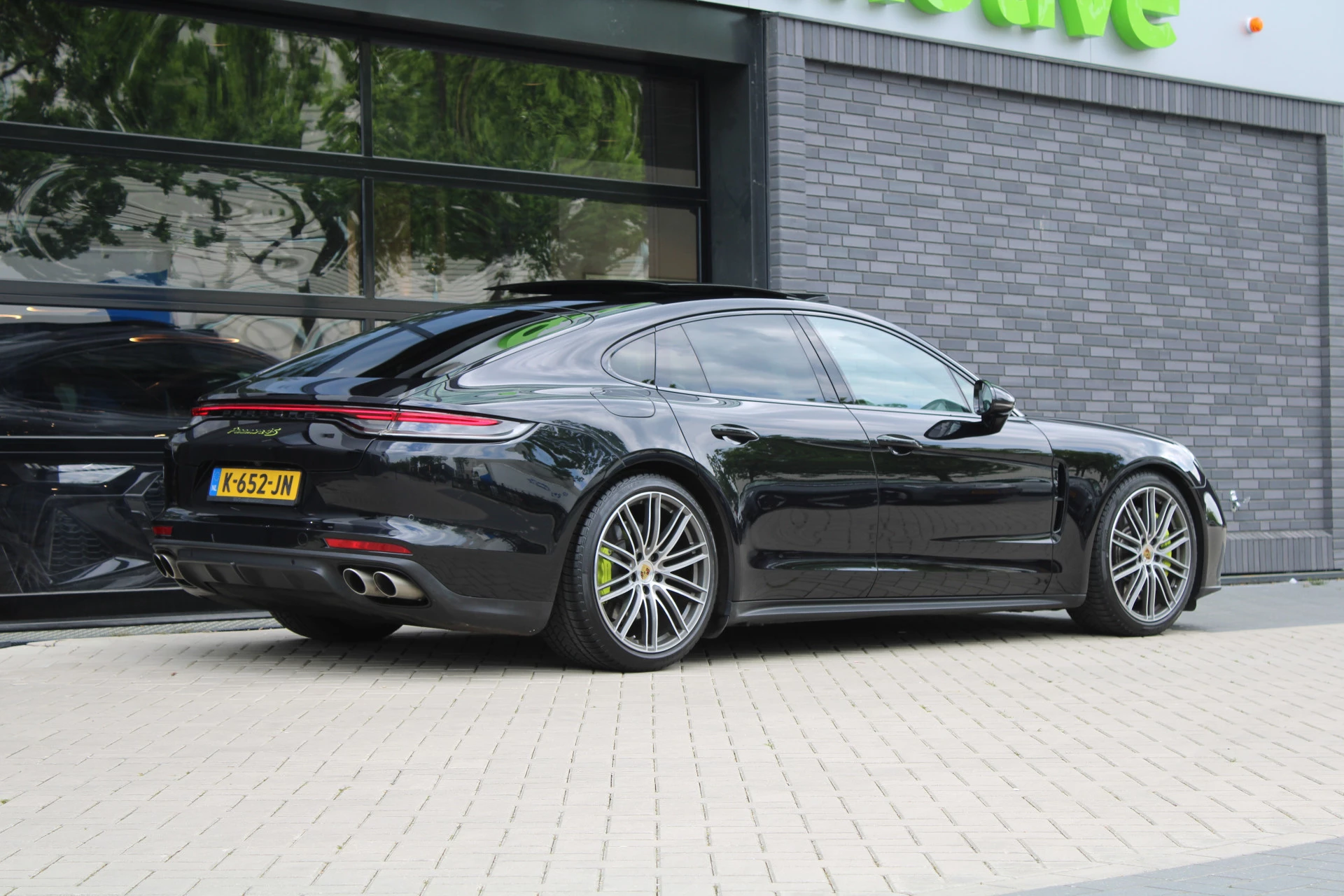 Hoofdafbeelding Porsche Panamera