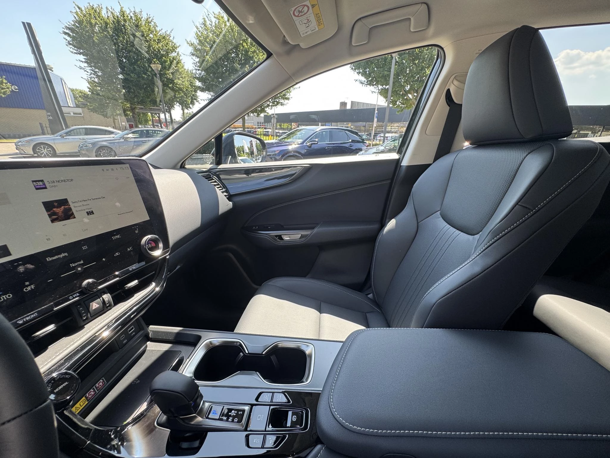 Hoofdafbeelding Lexus NX