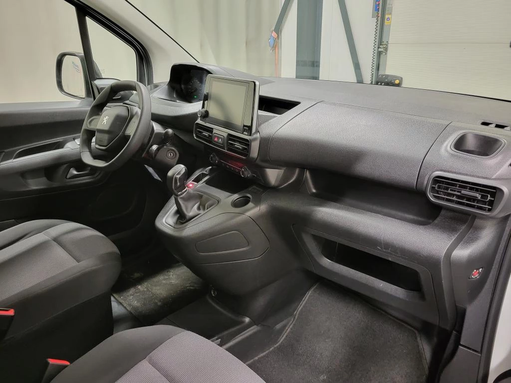 Hoofdafbeelding Peugeot Partner
