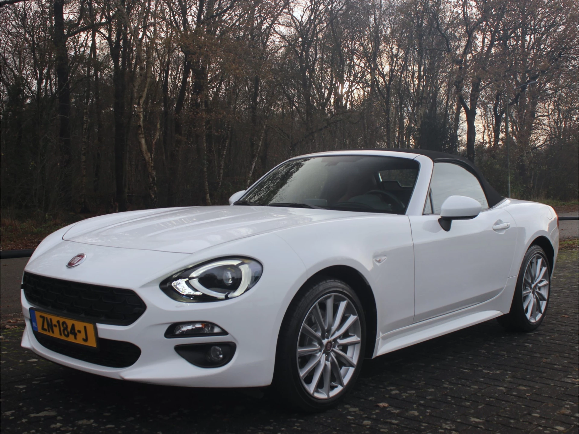 Hoofdafbeelding Fiat 124 Spider