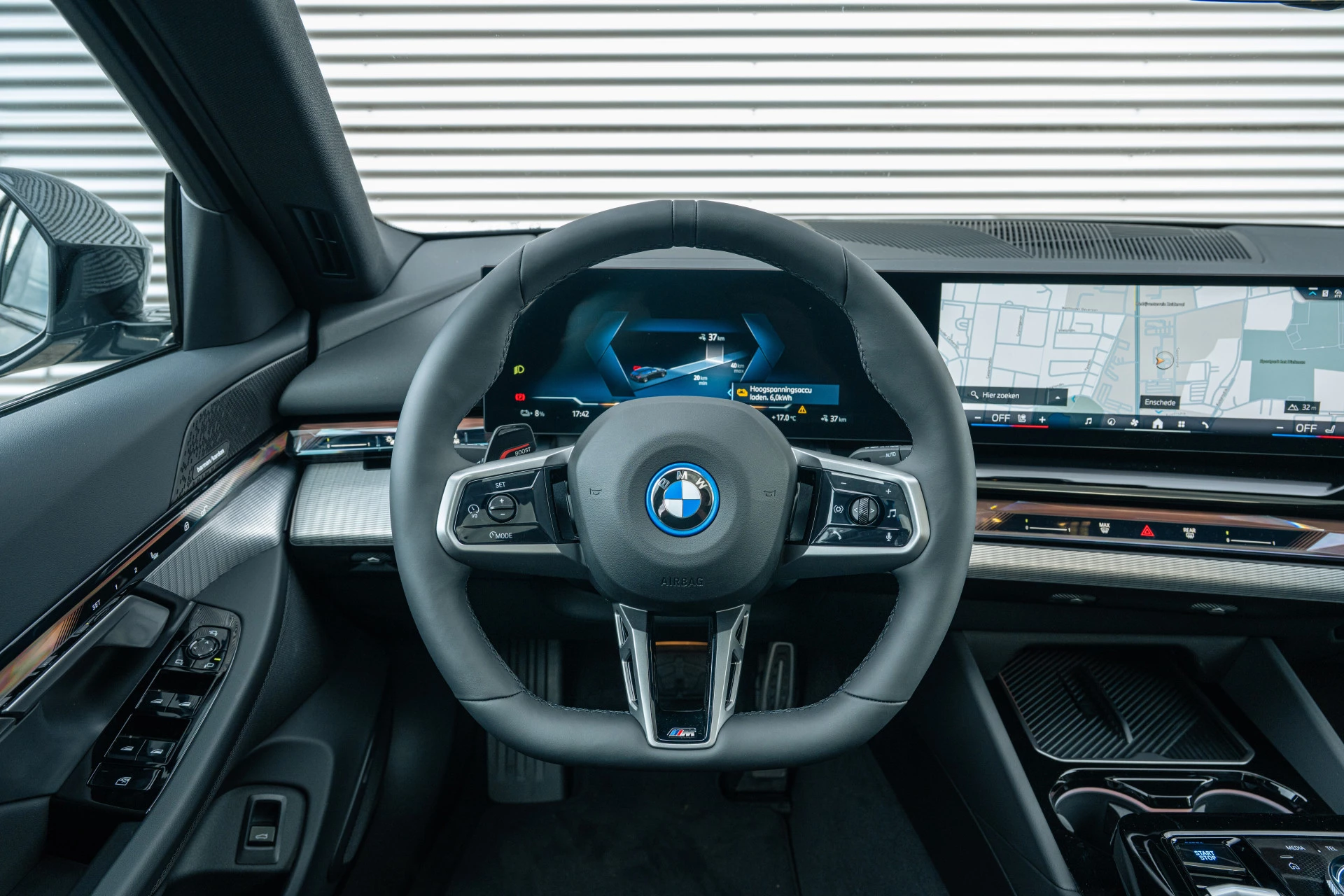 Hoofdafbeelding BMW i5