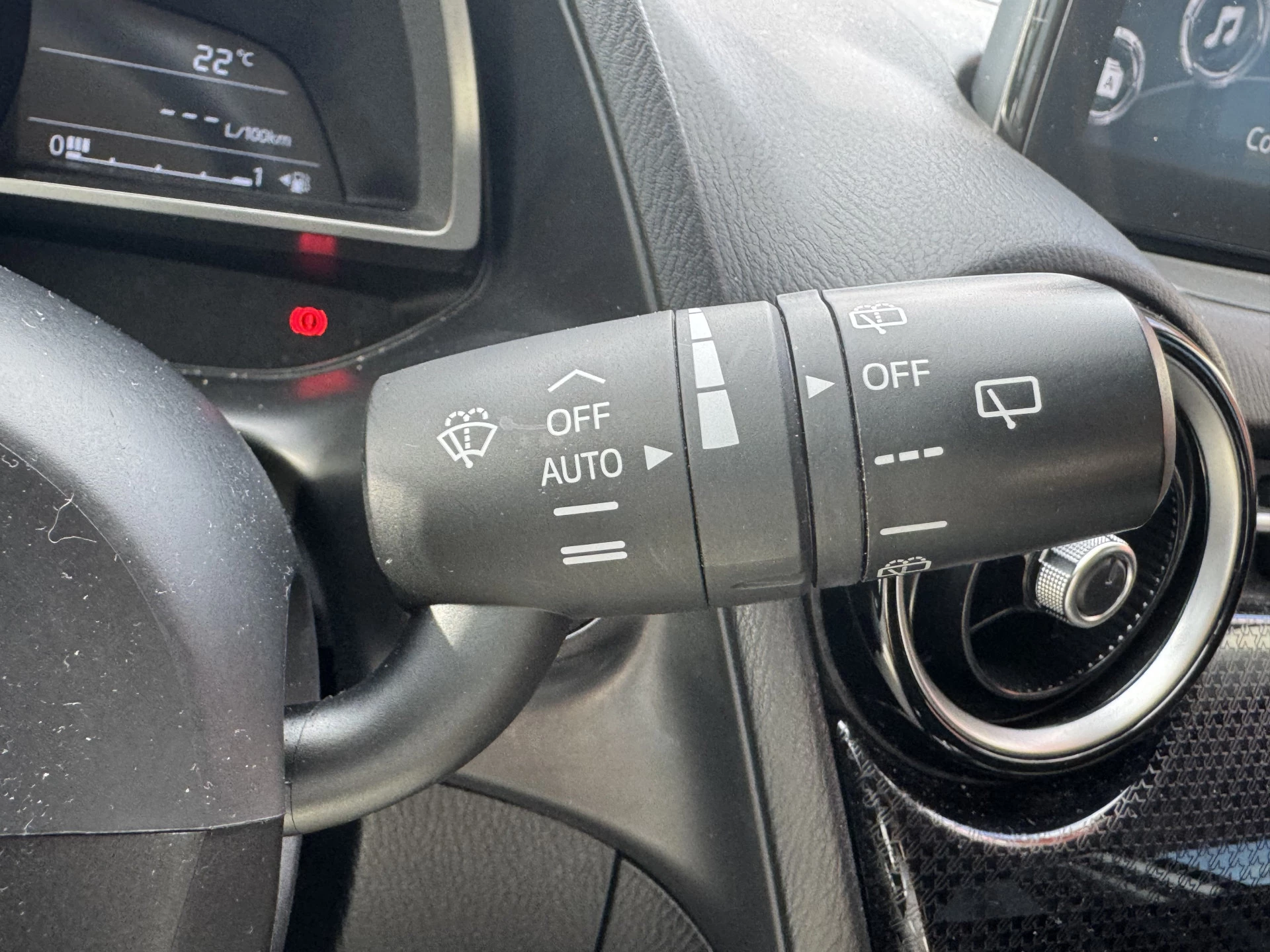 Hoofdafbeelding Mazda 2