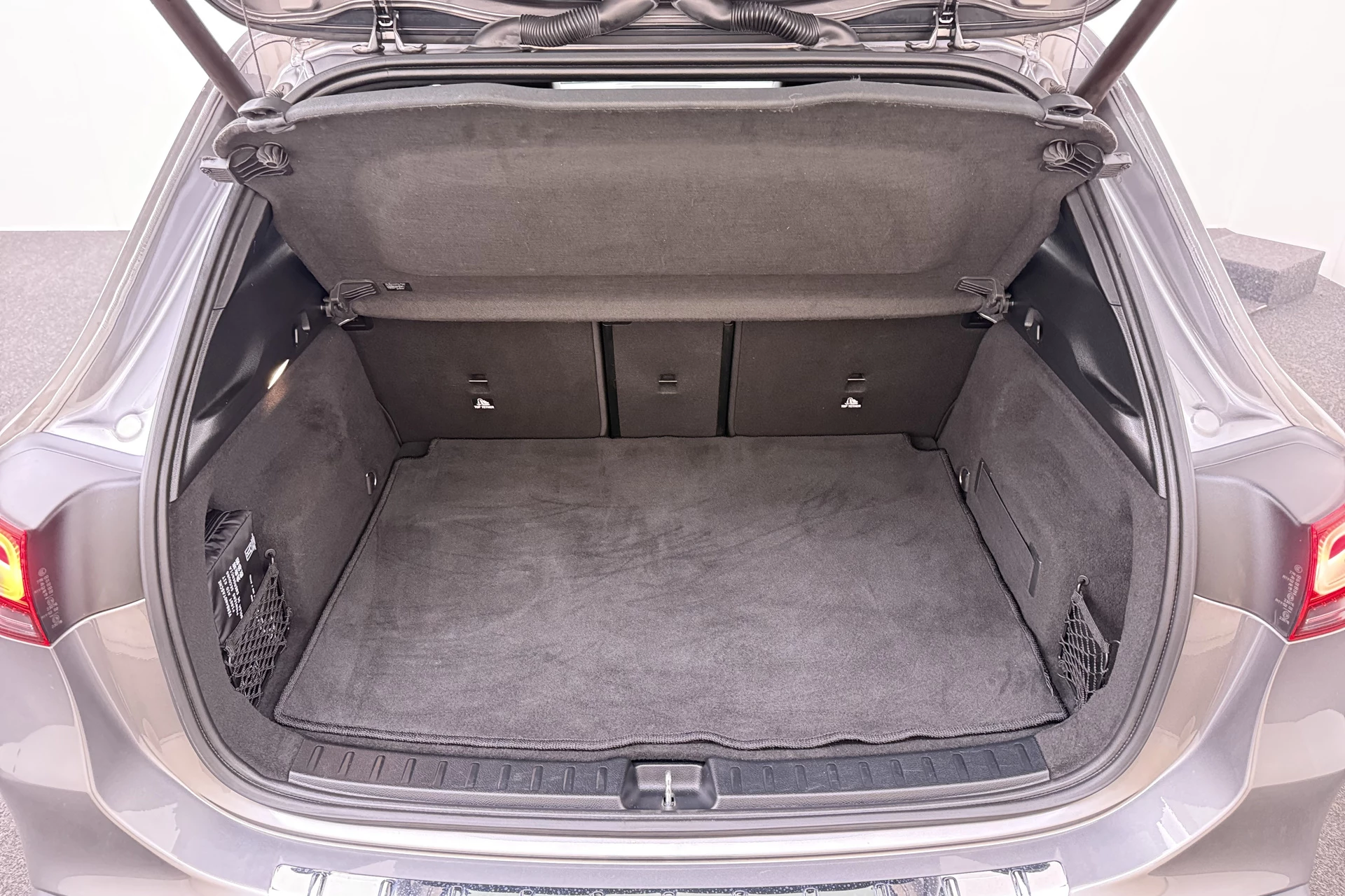 Hoofdafbeelding Mercedes-Benz EQA