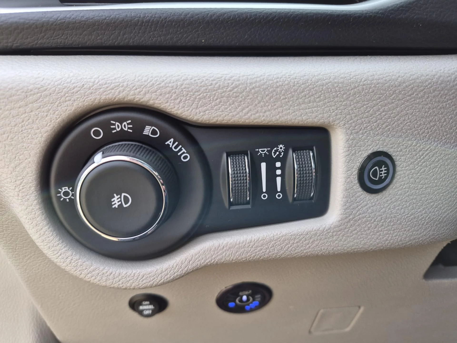 Hoofdafbeelding Chrysler Pacifica