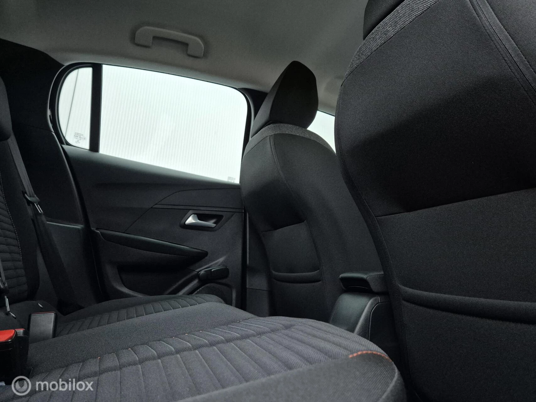 Hoofdafbeelding Peugeot e-208