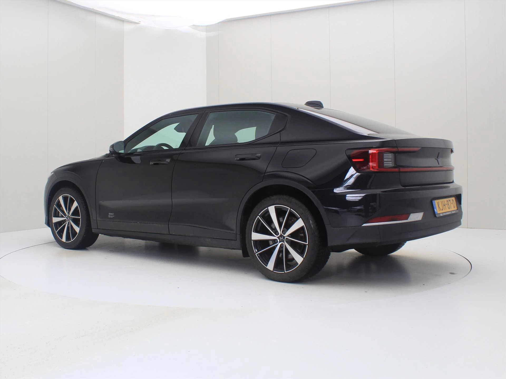 Hoofdafbeelding Polestar 2