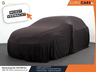 Peugeot 3008 1.2 PureTech Allure Climate control Adaptive cruise control Achteruitrijd camera Parkeersensoren Verwarmde voorstoelen LED Navigatie Apple Carplay/ Android Auto