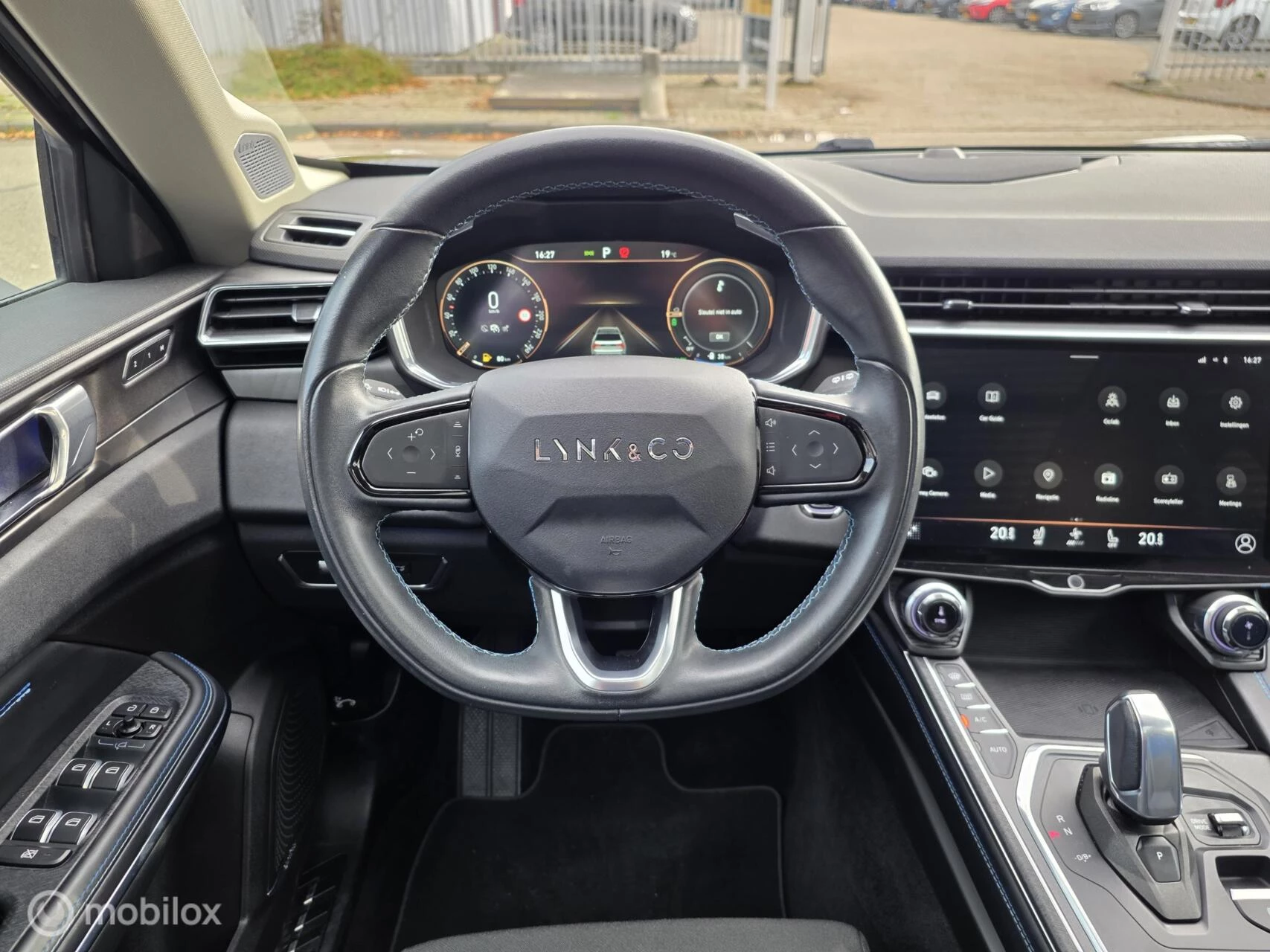 Hoofdafbeelding Lynk & Co 01