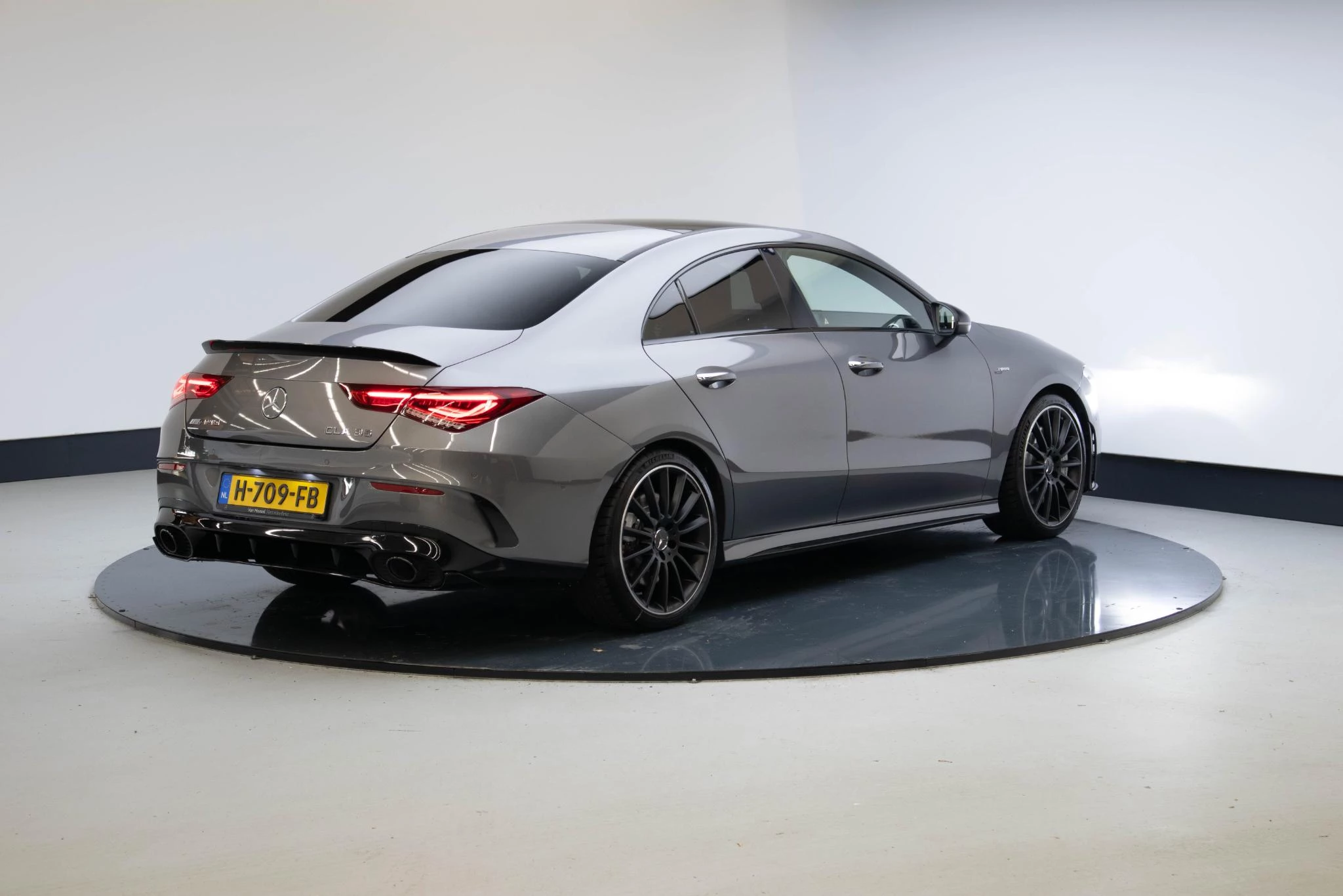 Hoofdafbeelding Mercedes-Benz CLA