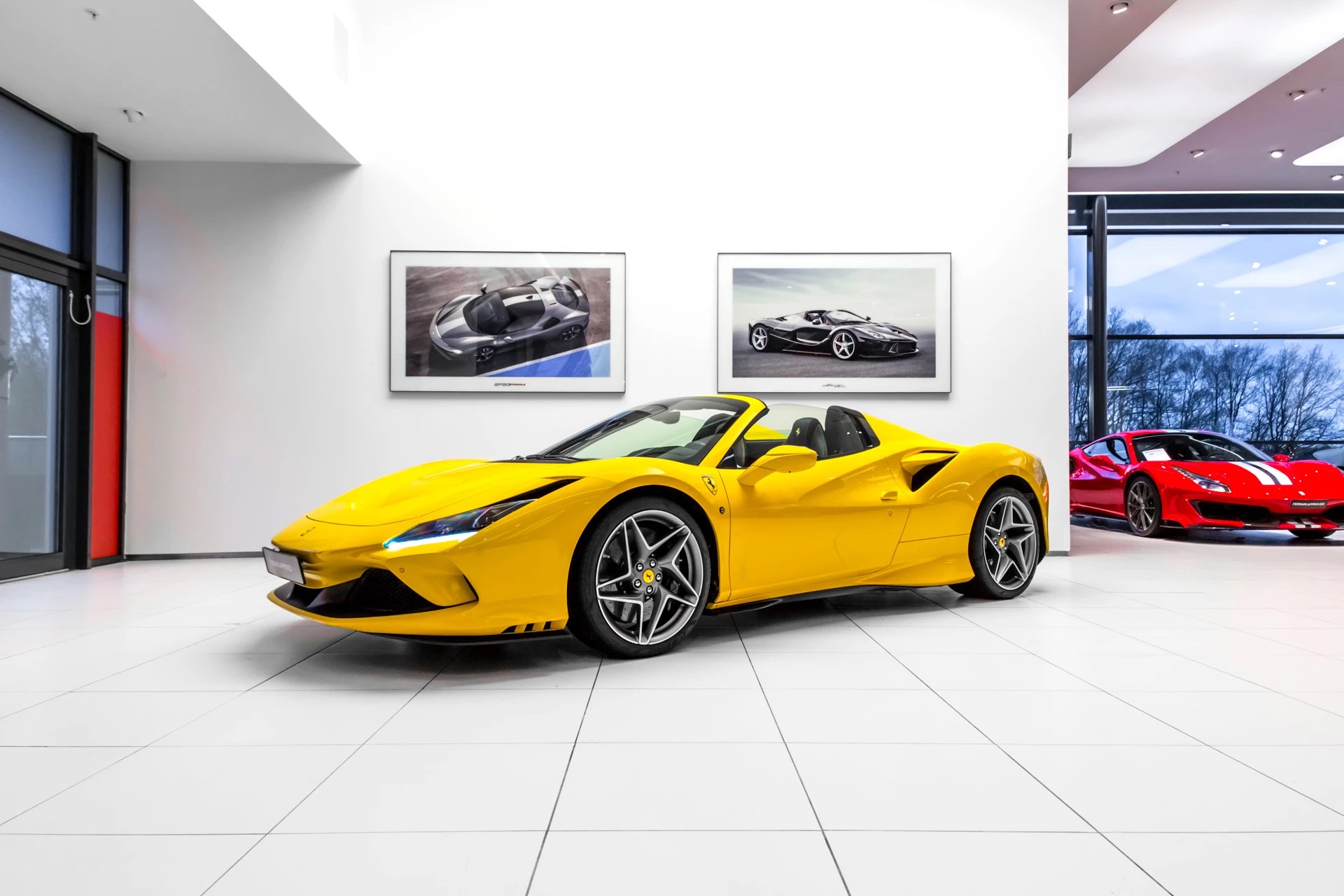 Hoofdafbeelding Ferrari F8 Spider