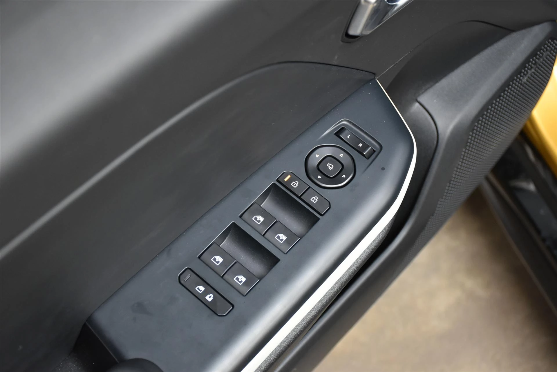 Hoofdafbeelding Kia K4