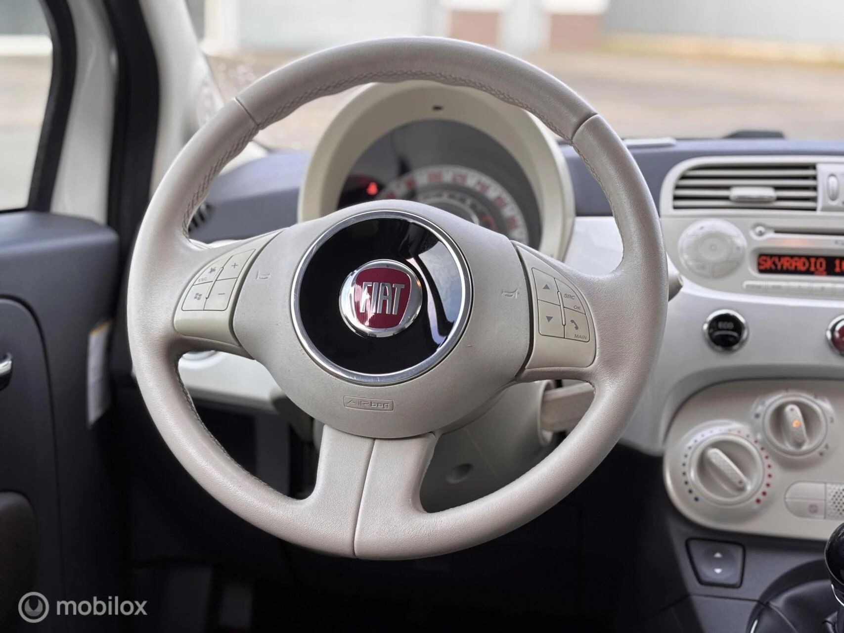 Hoofdafbeelding Fiat 500C