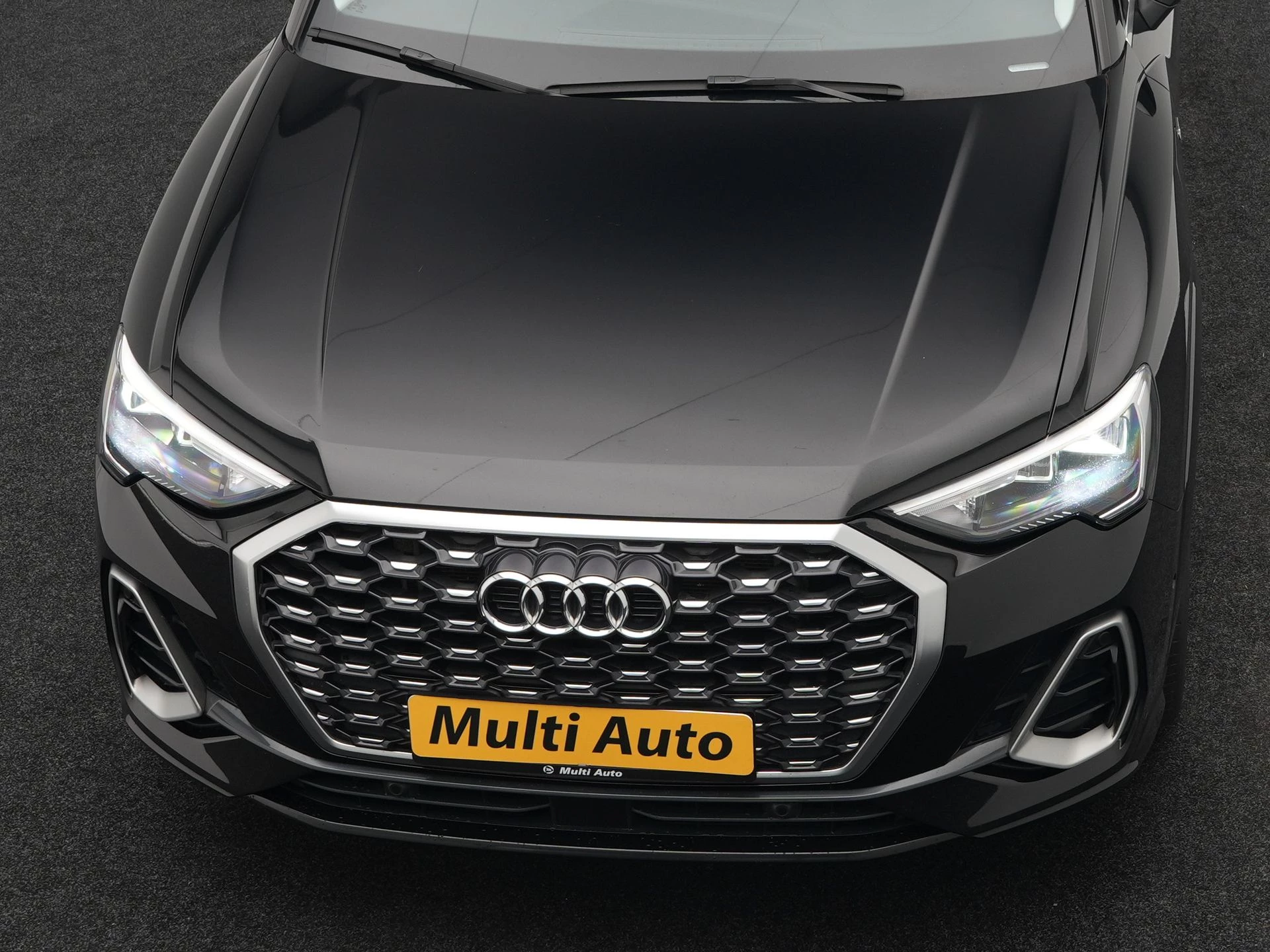 Hoofdafbeelding Audi Q3