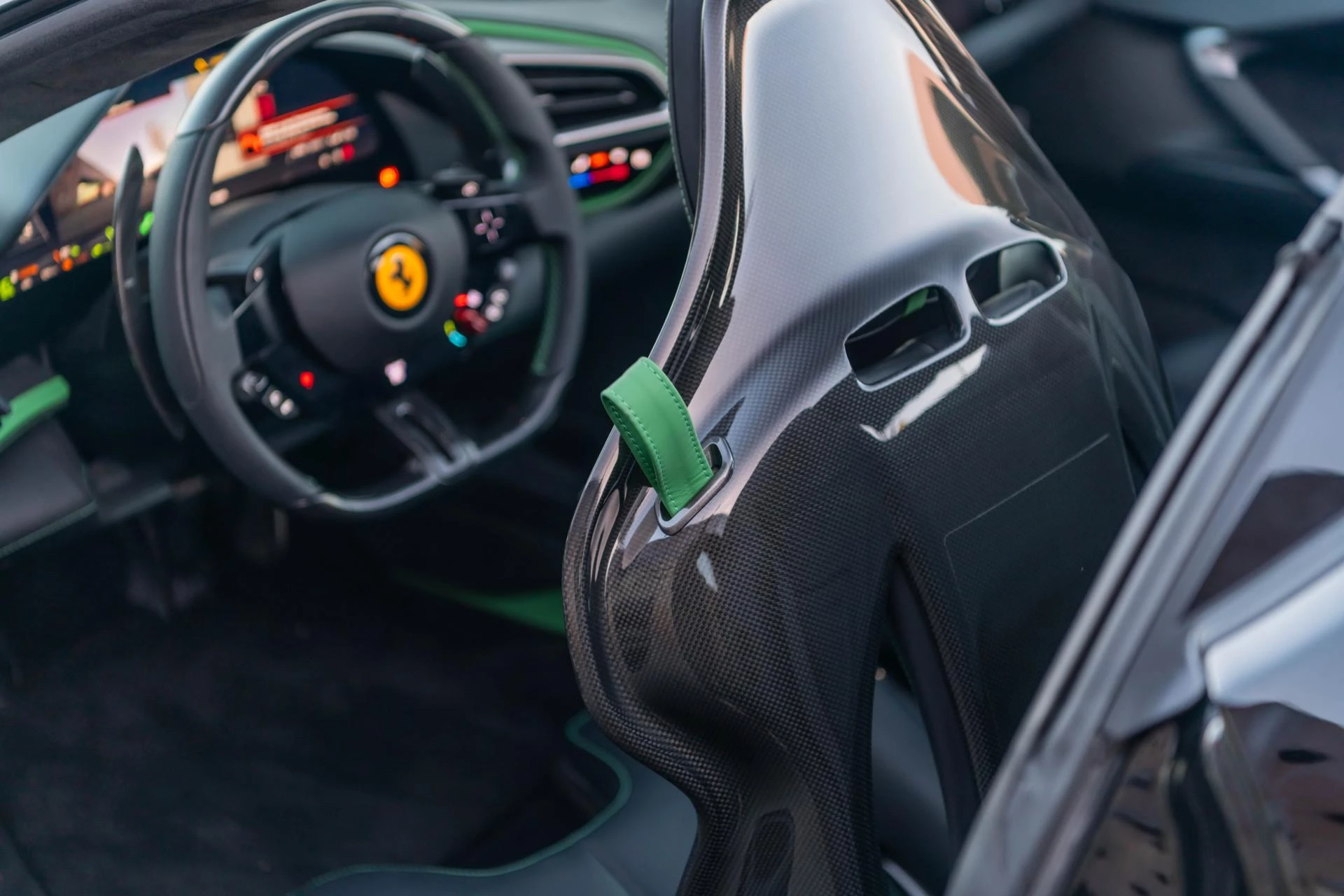 Hoofdafbeelding Ferrari 296