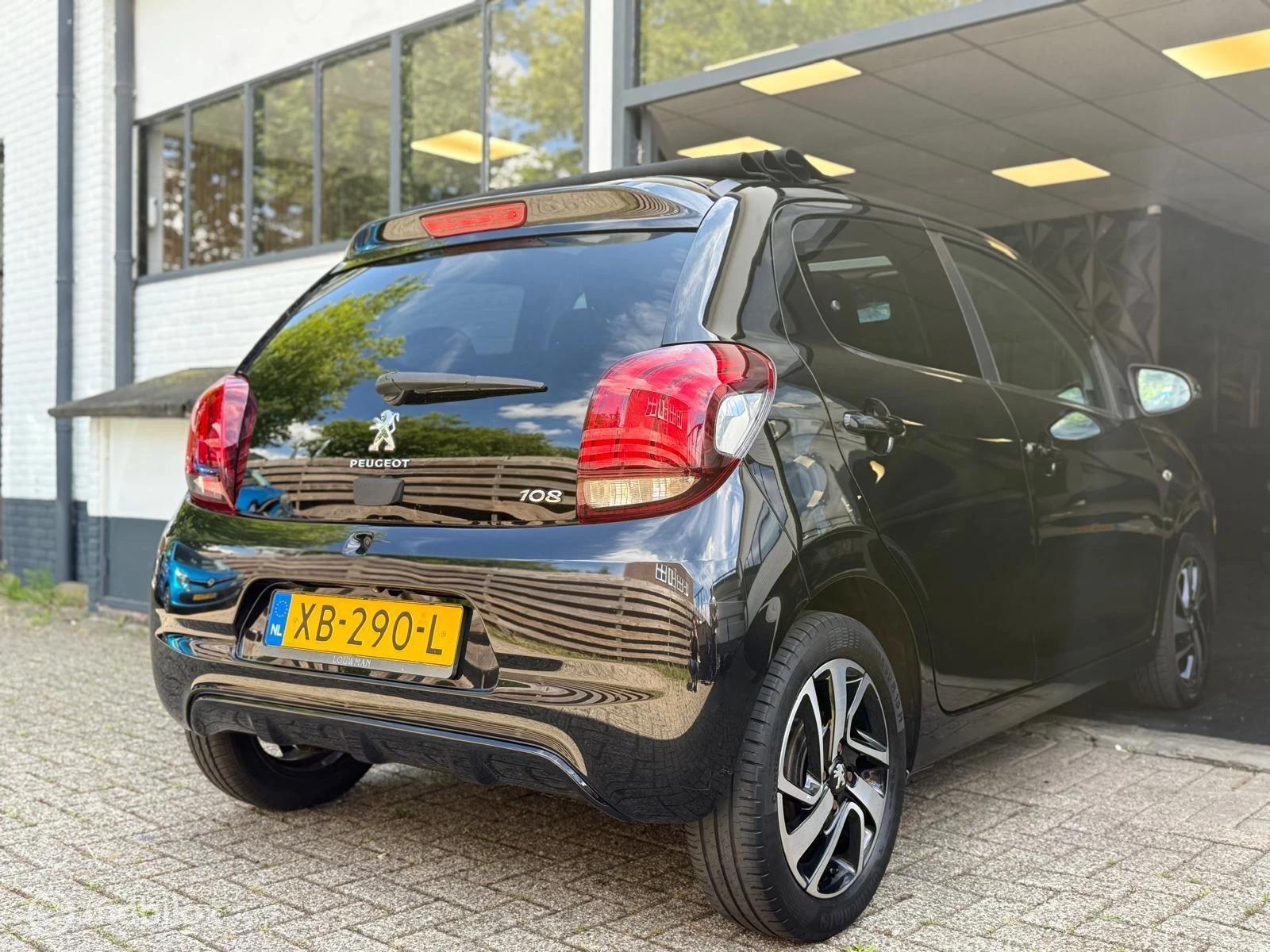 Hoofdafbeelding Peugeot 108