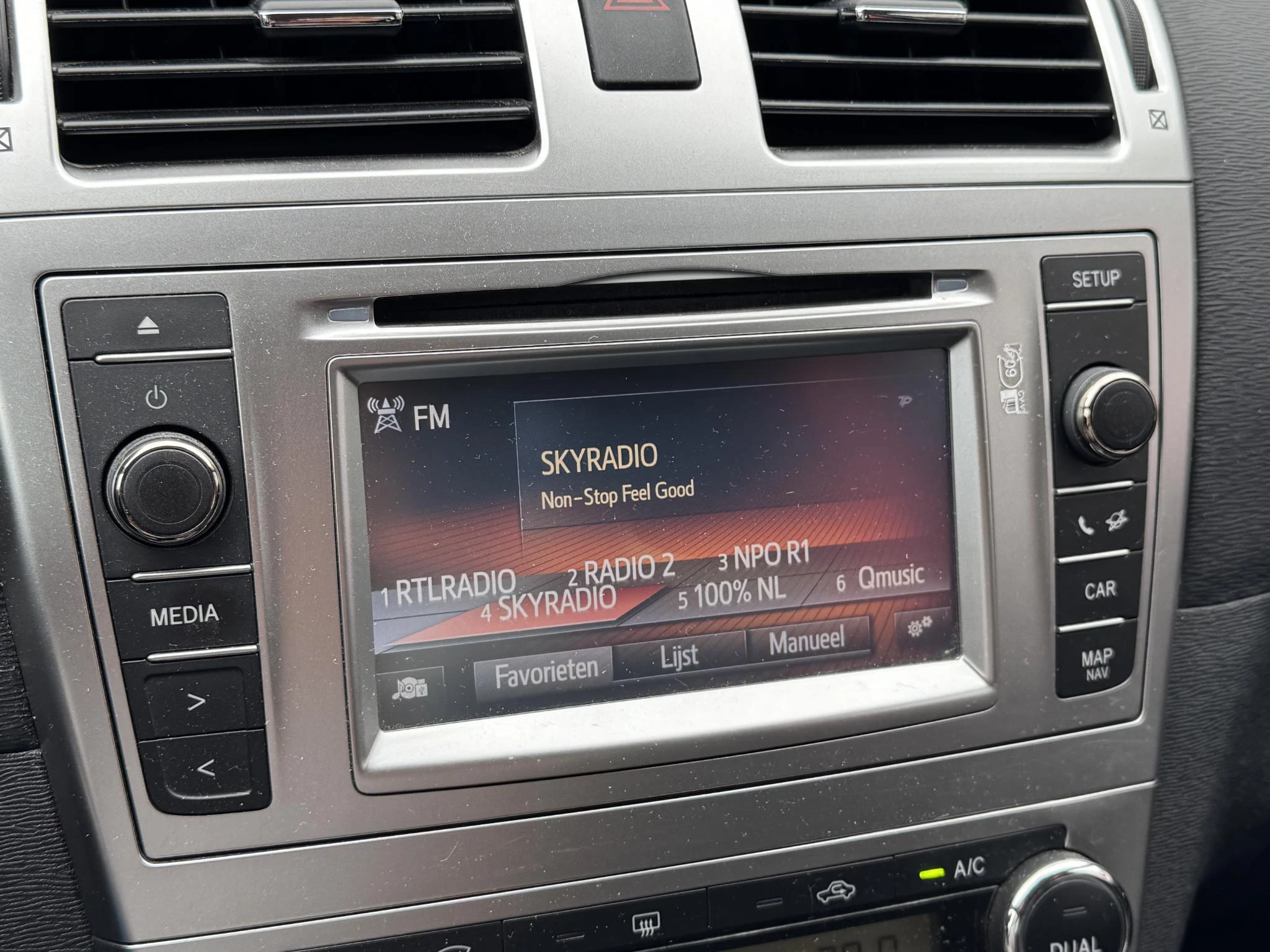 Hoofdafbeelding Toyota Avensis