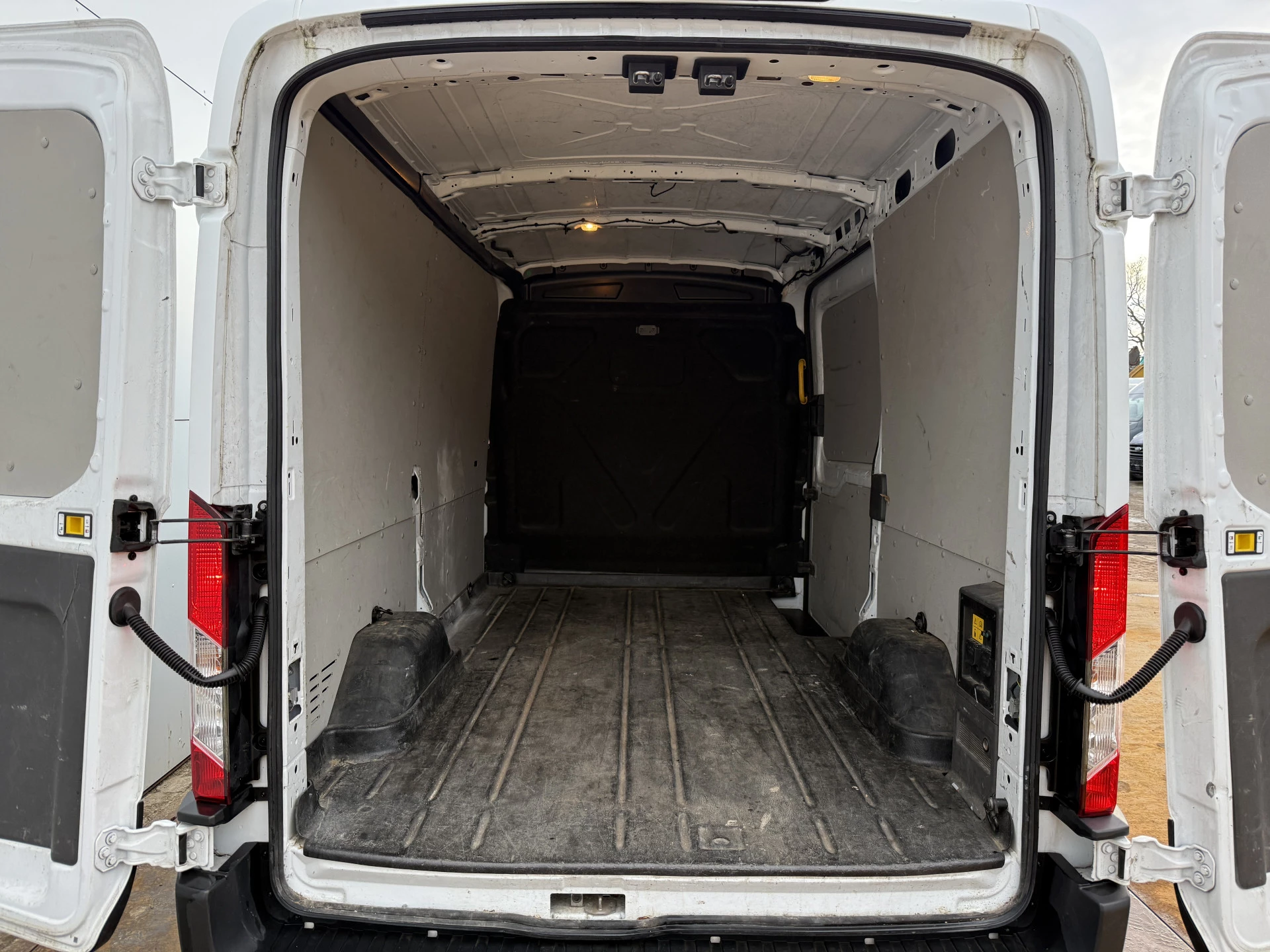 Hoofdafbeelding Ford E-Transit