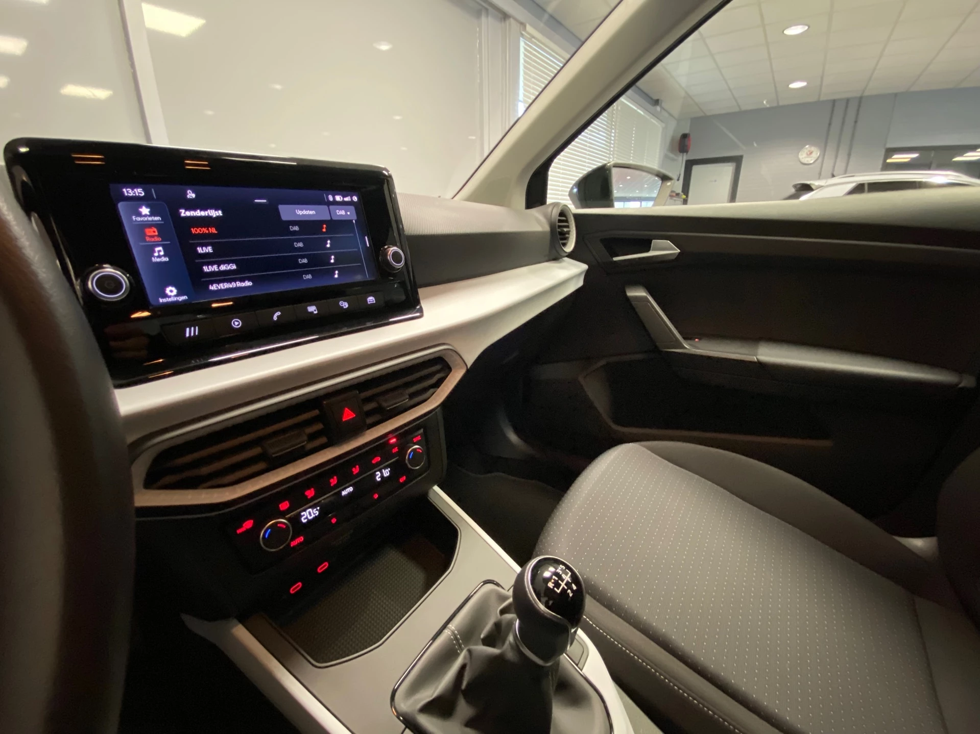 Hoofdafbeelding SEAT Arona