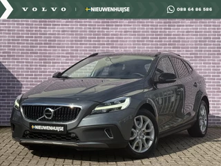 Volvo V40 Cross Country 1.5 T3 Polar+ Luxury | LED | panorama dak | trekhaak | leder | verwarmde voorstoelen | DAB | camera | Harman Kardon Premium audio | Dealer onderhouden |