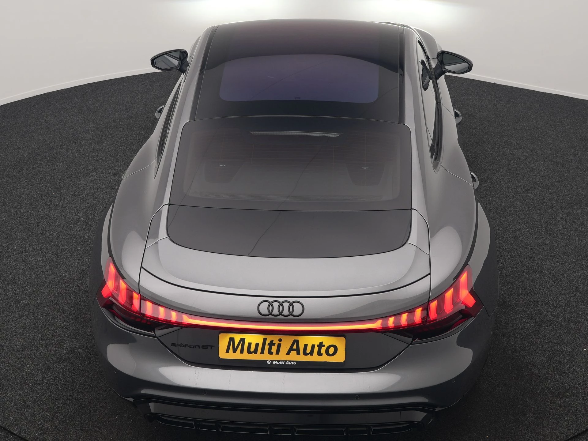 Hoofdafbeelding Audi e-tron GT