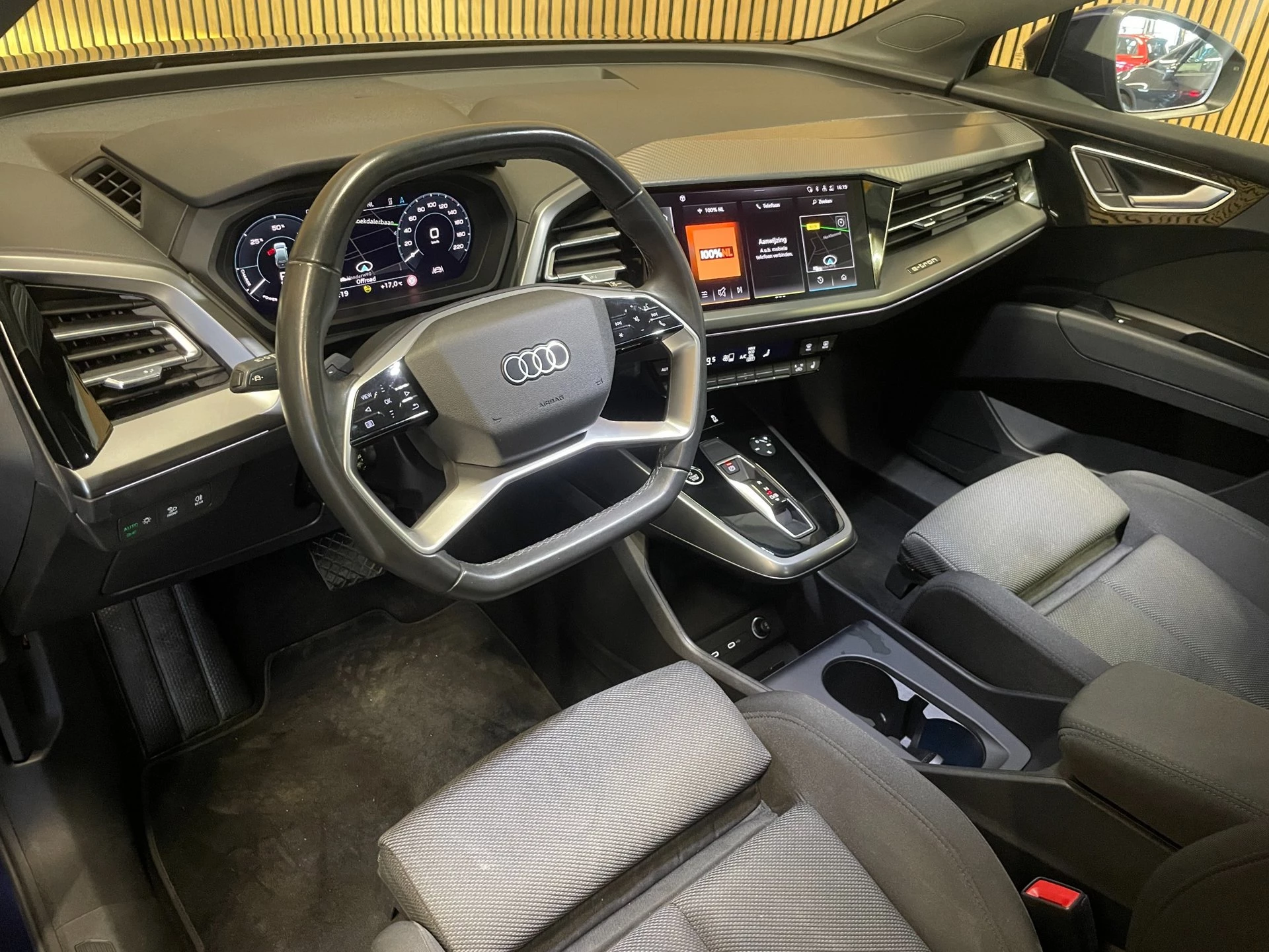 Hoofdafbeelding Audi Q4 e-tron