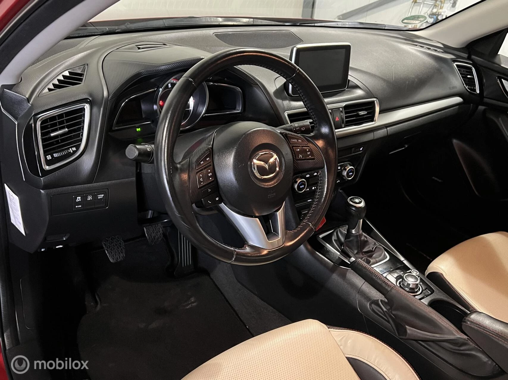 Hoofdafbeelding Mazda 3