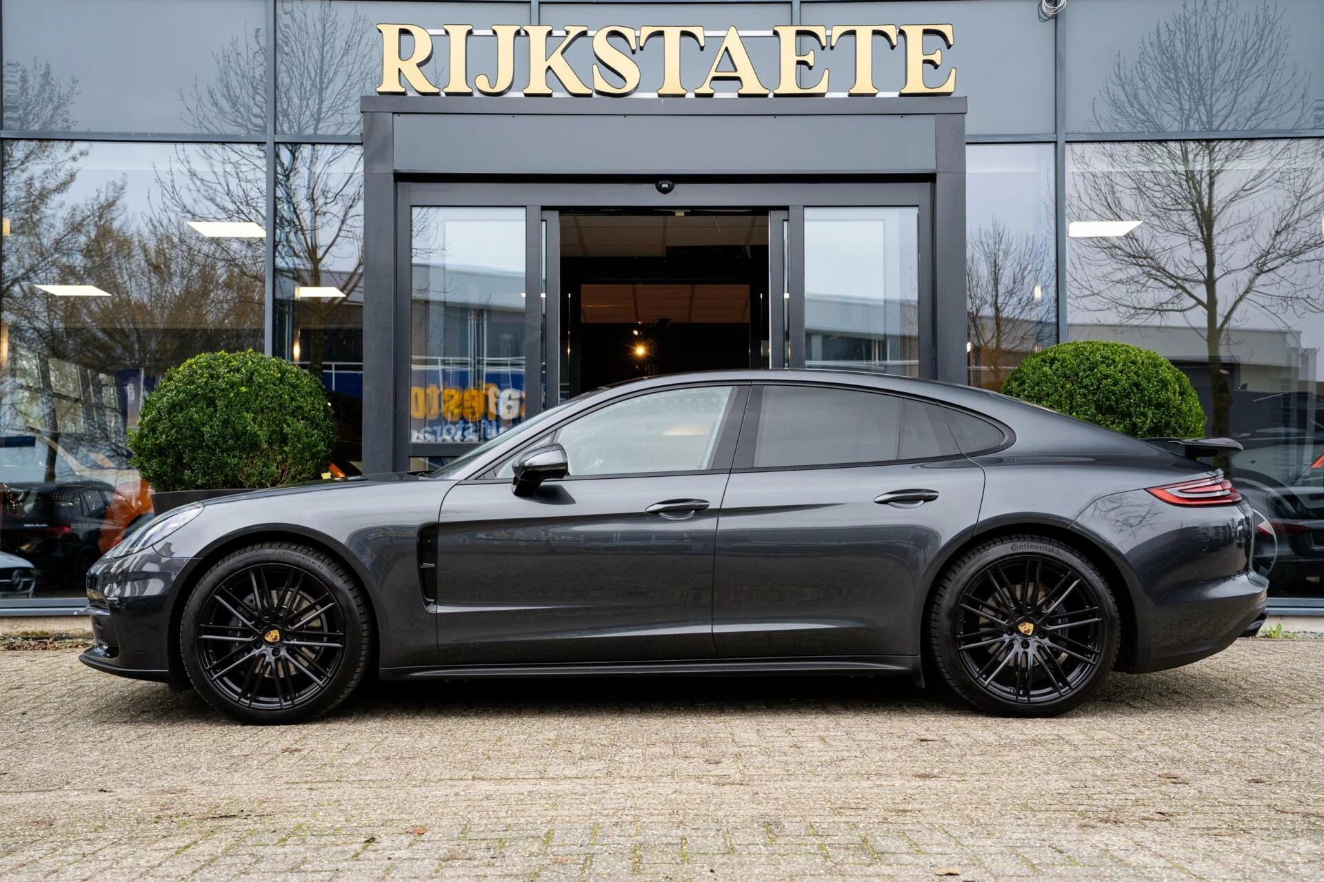 Hoofdafbeelding Porsche Panamera