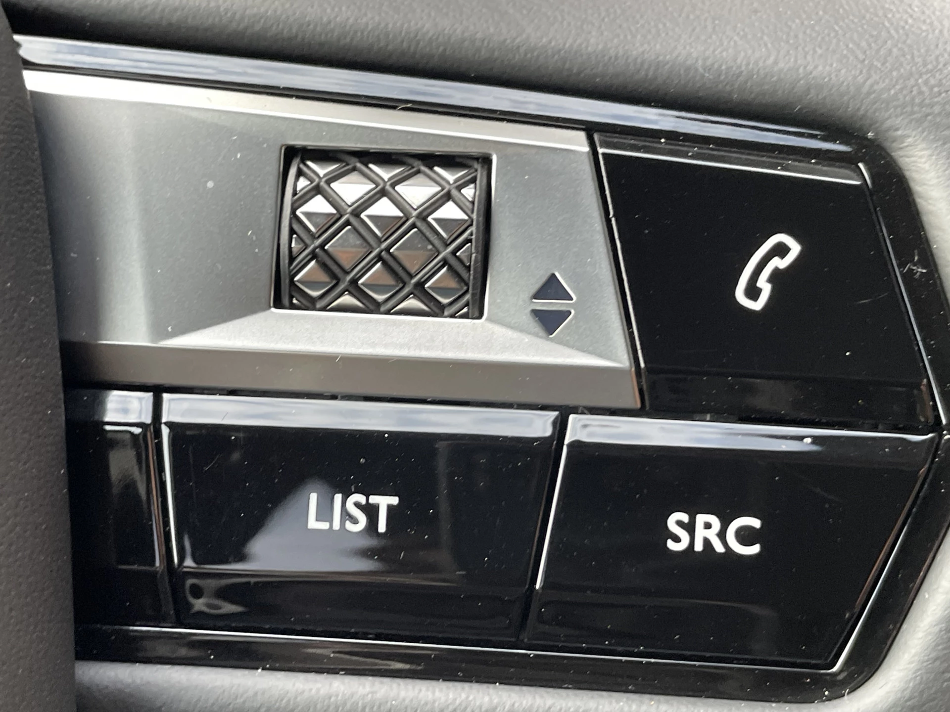 Hoofdafbeelding DS DS 7