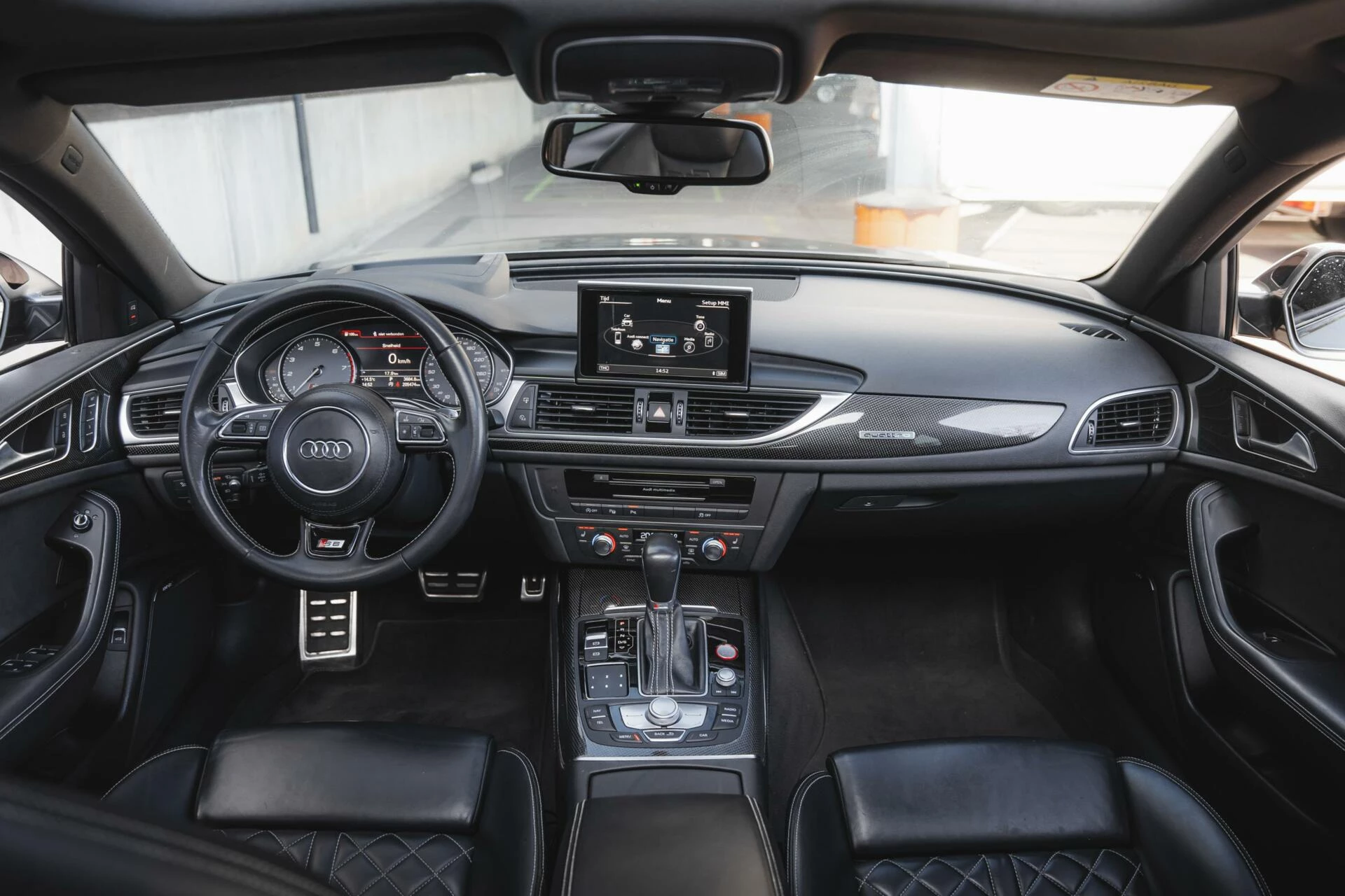 Hoofdafbeelding Audi S6
