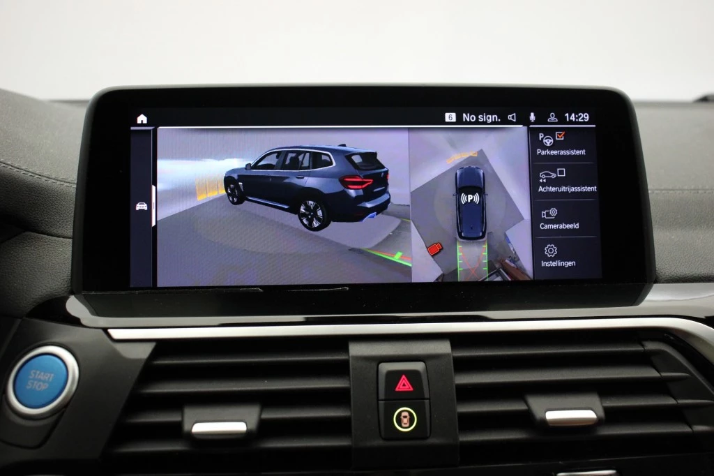 Hoofdafbeelding BMW iX3