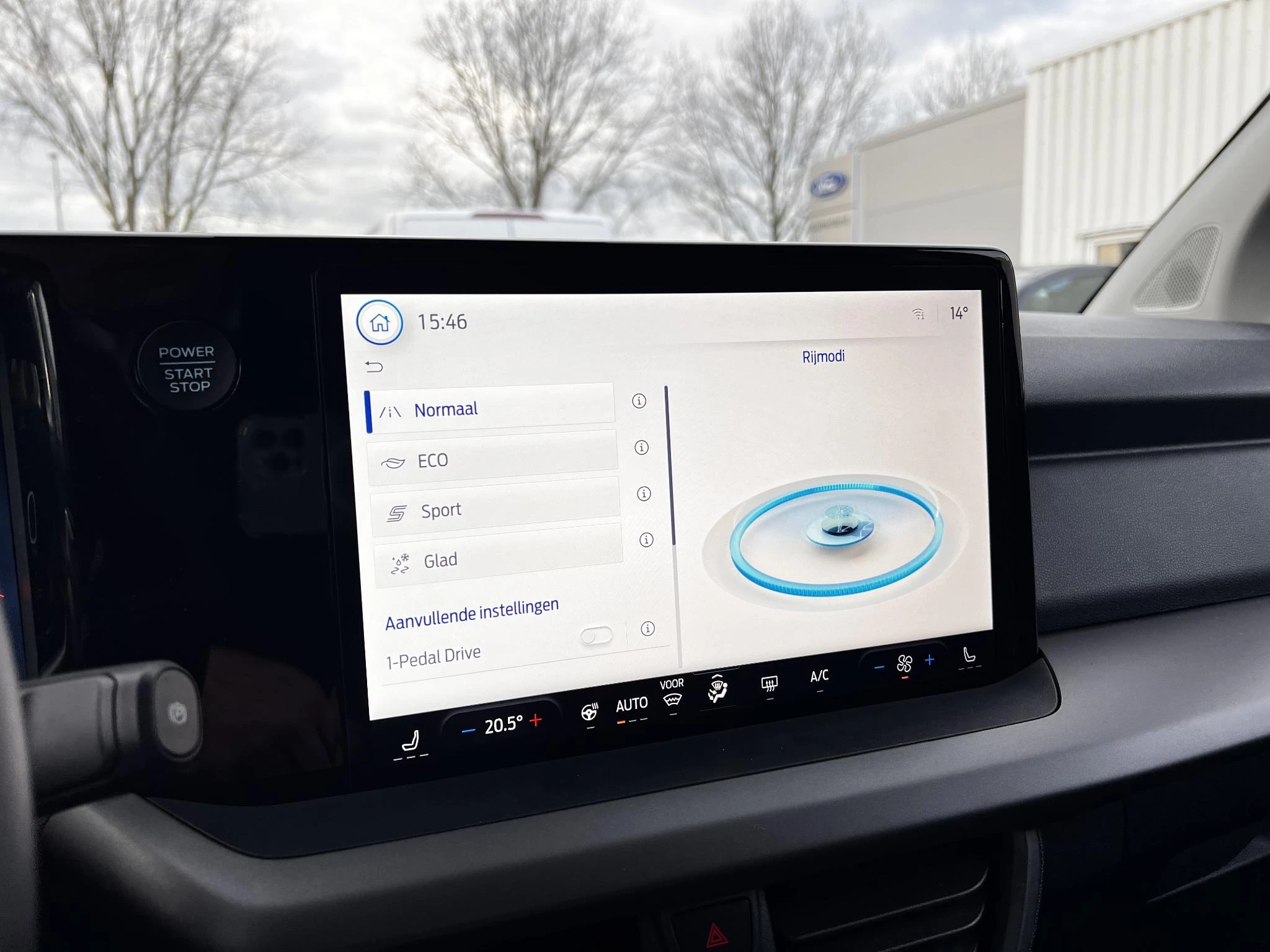 Hoofdafbeelding Ford Transit Courier