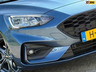 Ford Focus Wagon 1.5 182PK ST Line Business | Performance Blue | 1700KG Trekgewicht/NAV/Carplay/Clima/LED - Caravantrekker!