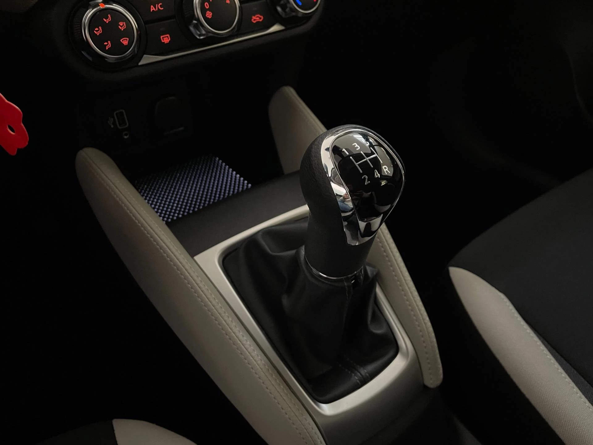 Hoofdafbeelding Nissan Micra