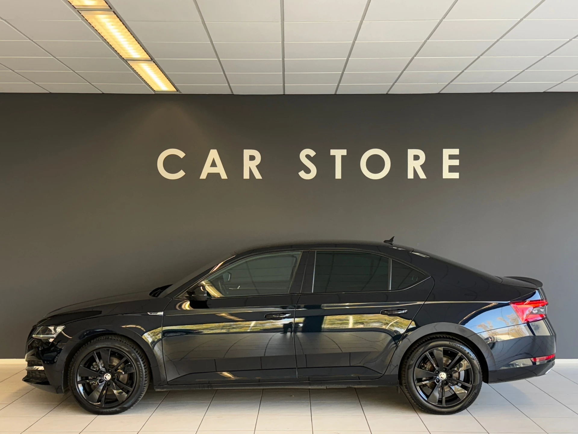 Hoofdafbeelding Škoda Superb