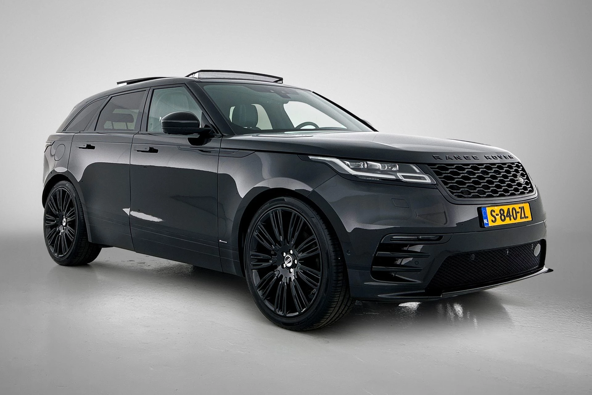 Hoofdafbeelding Land Rover Range Rover Velar