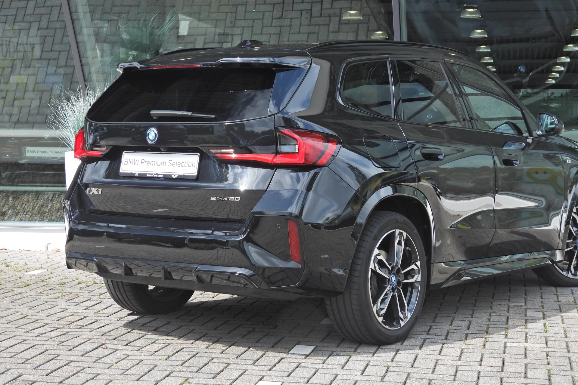Hoofdafbeelding BMW iX1